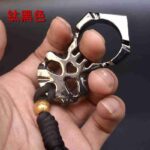 Cthulhu broken window survival key one finger buckle hand buckle with car equipment with single ring tiger legal defense fight punch buckle - immagine 2
