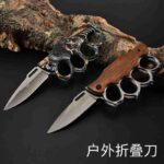 Factory direct selling folding knives stainless steel outdoor knives field portable knives multi-function self-defense gloves folding knives - immagine 2