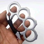 Iron four-finger hand bracer martial arts fight metal ring self-defense hand buckle fist buckle fiberglass alloy finger tiger four-finger ring buckle - immagine 13