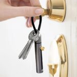 2022 Portable Stainless Steel Knife Key Chain Hanging Gift Mini Outdoor Car Self-defense EDC Tool Pendant Express Knife - immagine 3