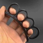 The new knuckle copper ring four-finger ring hand brace small cute shoulder pole finger tiger fist buckle ring iron four-finger hand buckle - immagine 6