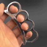 The new knuckle copper ring four-finger ring hand brace small cute shoulder pole finger tiger fist buckle ring iron four-finger hand buckle - immagine 7