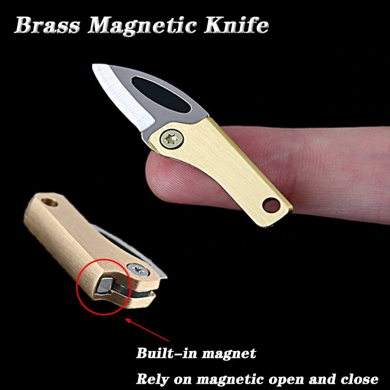Brass-Magnetic-Attraction-MINI-Folding-Knife-Portable-Unboxing-Small-Blade-Keychain-CS-GO-Hanging-Outdoor-Camping-1.jpg Brass Magnetic Attraction MINI Folding Knife Portable Unboxing Small Blade Keychain CS GO Hanging Outdoor Camping EDC Knife - immagine 1