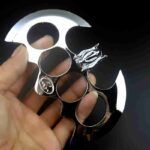 Cross-border big bat hand buckle fist buckle defense finger tiger glove metal iron four-finger martial arts fighter support ring ring - immagine 3