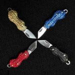Outdoor Creative Peanut Shaped Mini Key Pocket Knife Stainless Steel Portable Folding Knife Cutter Necklace Knife Fruit Knife - immagine 6