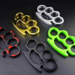 Cross-border aluminum alloy martial arts fighting fiberglass finger tiger hand buckle fist buckle thickened black four-finger glove aluminum tiger ring