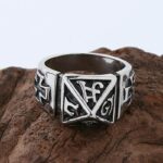 Punk Retro Self Defense Pyramid Ring Titanium Steel Personal Safety Outdoor Survival Men Women Protection Jewelry Fight EDC Tool - immagine 3